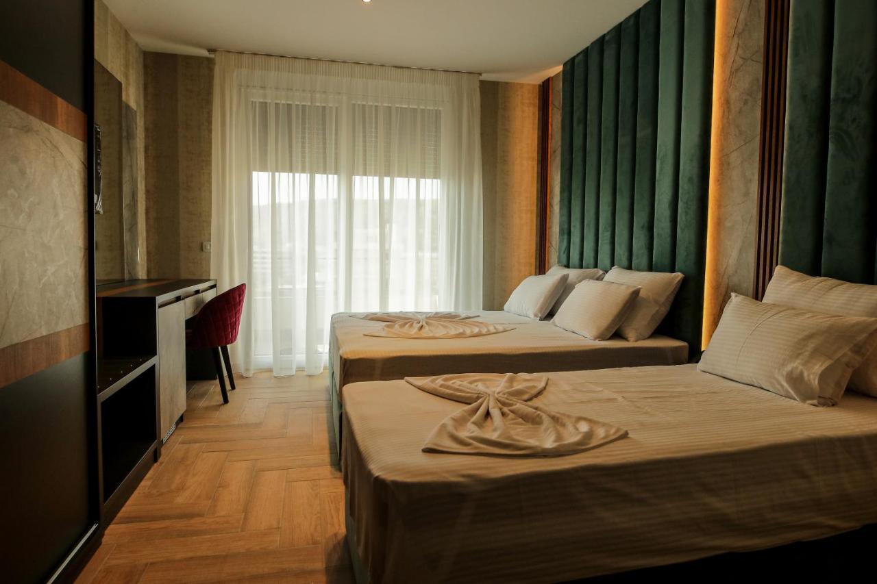 Rozafa Blu Hotel Shëngjin 외부 사진